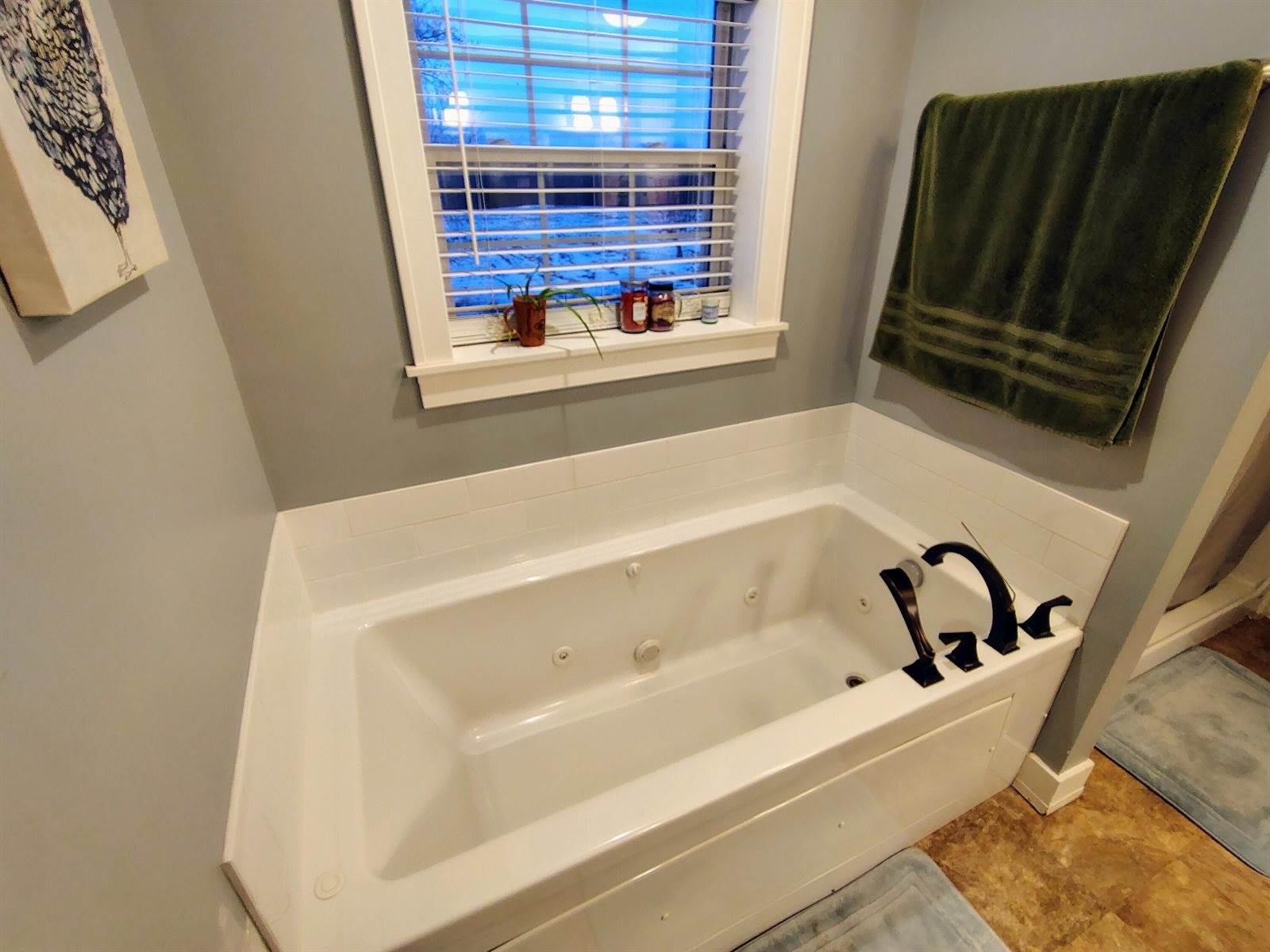 586 Upper-Charleston Road, Charleston, ME 04422