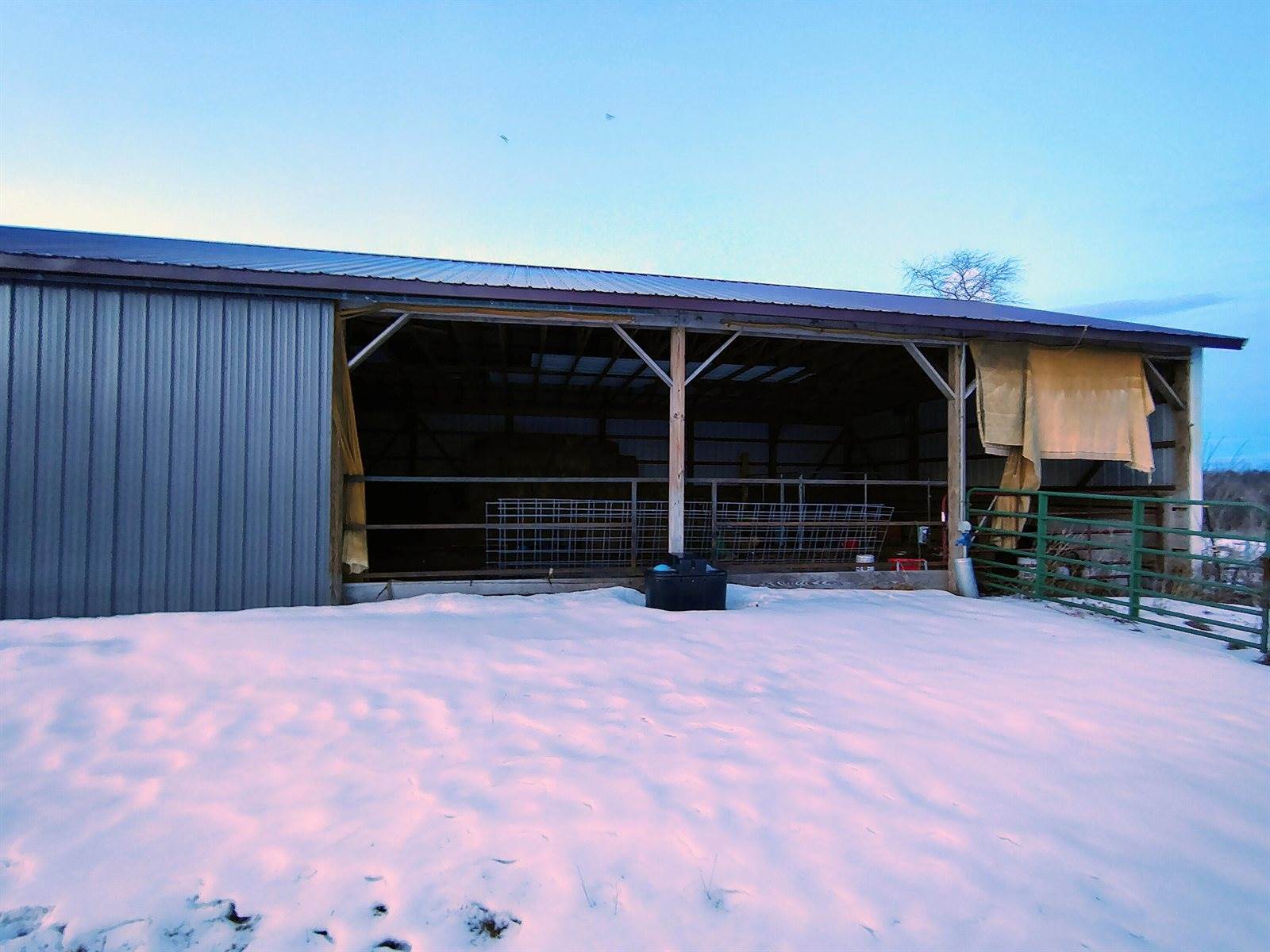 586 Upper-Charleston Road, Charleston, ME 04422