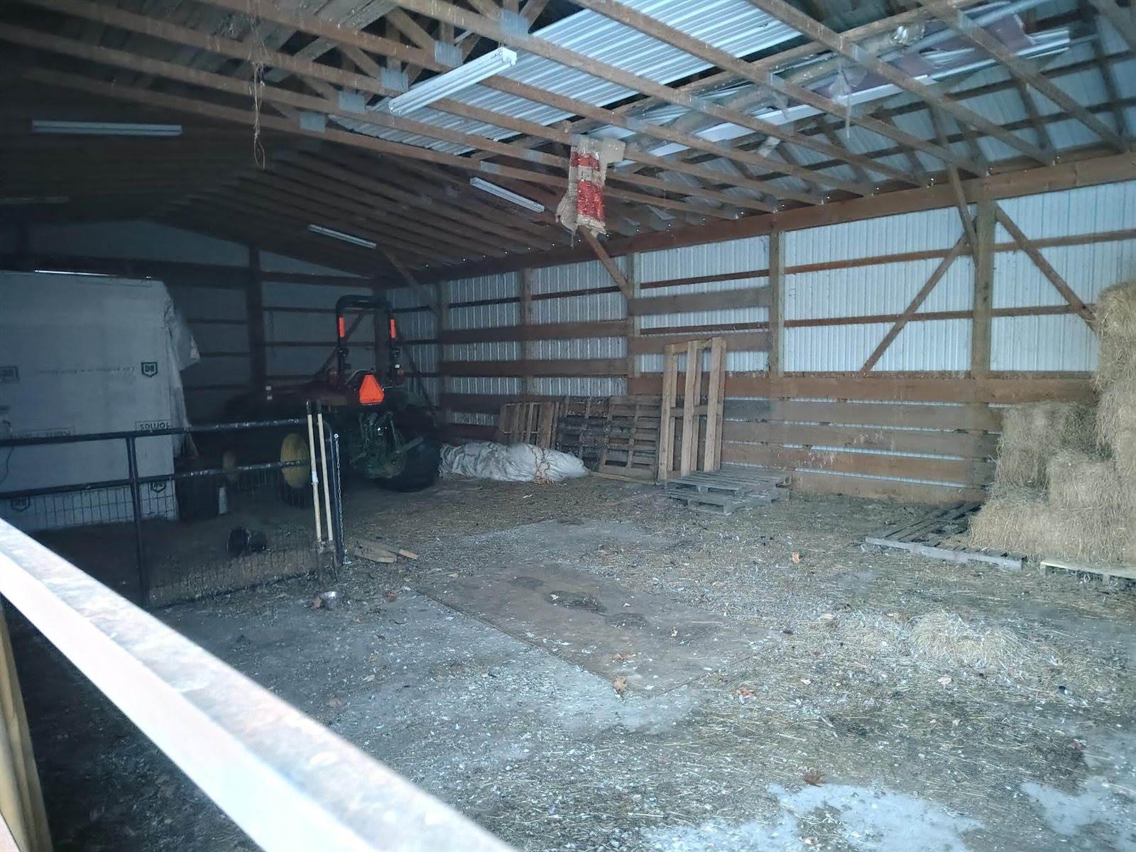 586 Upper-Charleston Road, Charleston, ME 04422