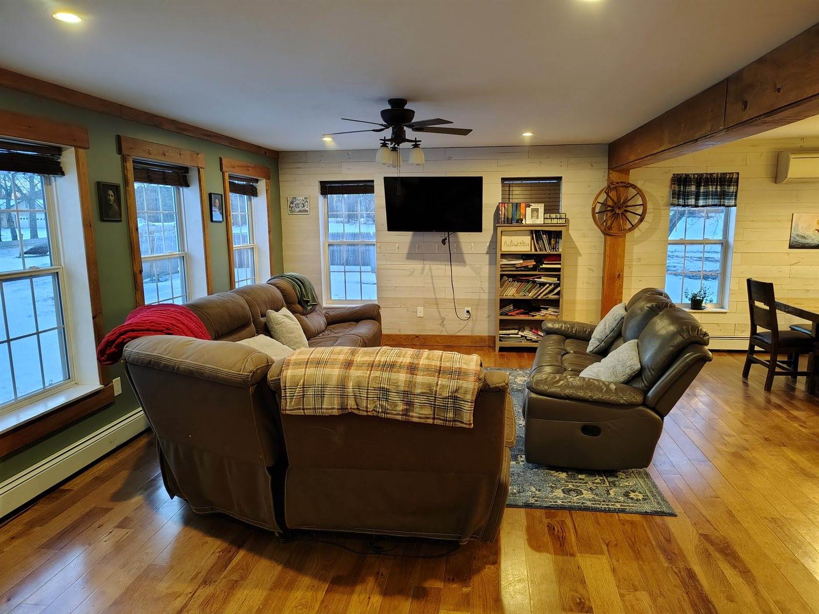 586 Upper-Charleston Road, Charleston, ME 04422