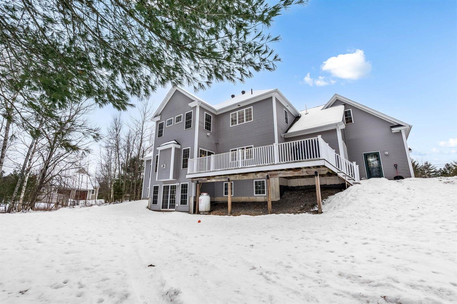 62 Tamarack Trail, Bangor, ME 04401