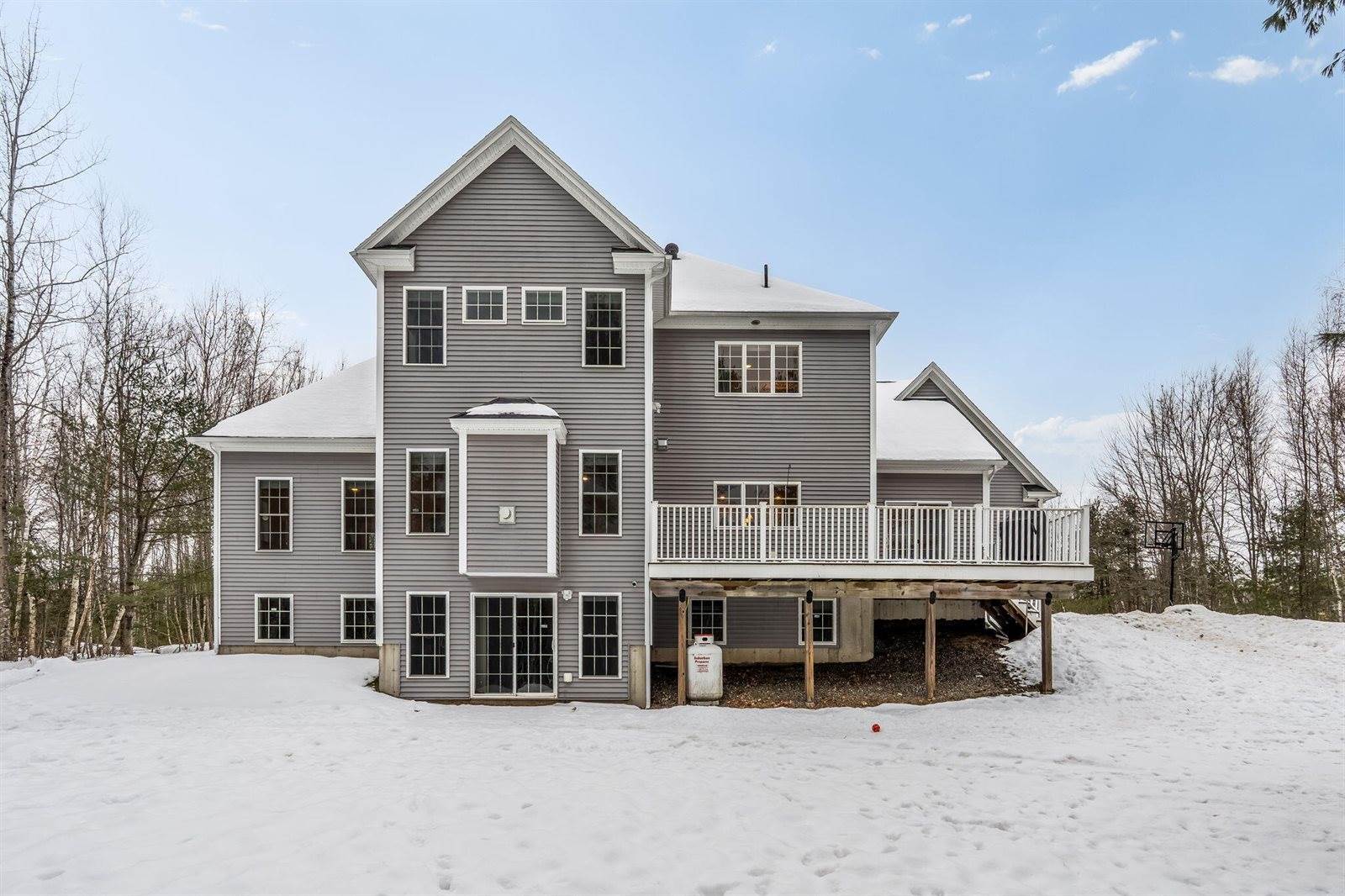 62 Tamarack Trail, Bangor, ME 04401