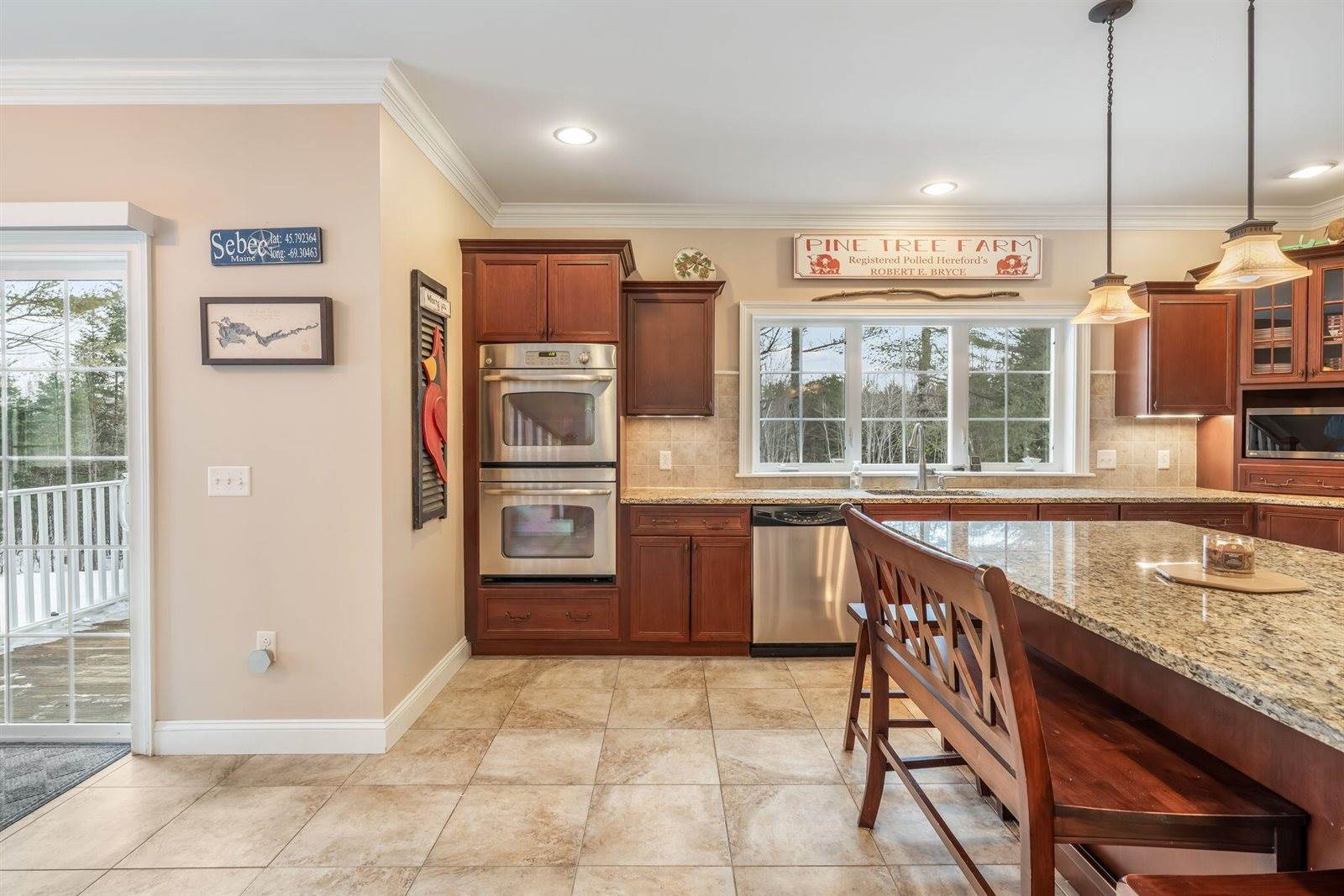 62 Tamarack Trail, Bangor, ME 04401