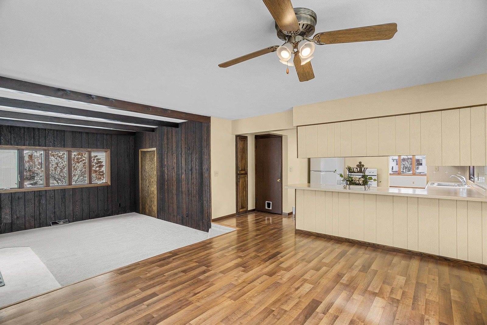 604 S Apple Avenue, Marshfield, WI 54449