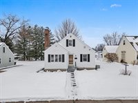 604 S Apple Avenue, Marshfield, WI 54449