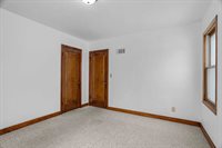 604 S Apple Avenue, Marshfield, WI 54449