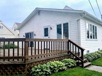 604 S Apple Avenue, Marshfield, WI 54449