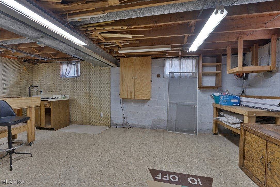 4185 Adeer Drive, Canfield, OH 44406