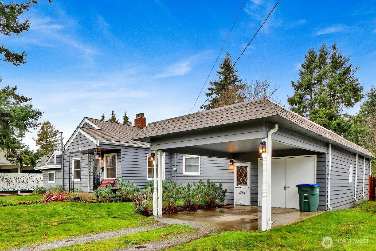 1306 West Oregon Street, Bellingham, WA 98225