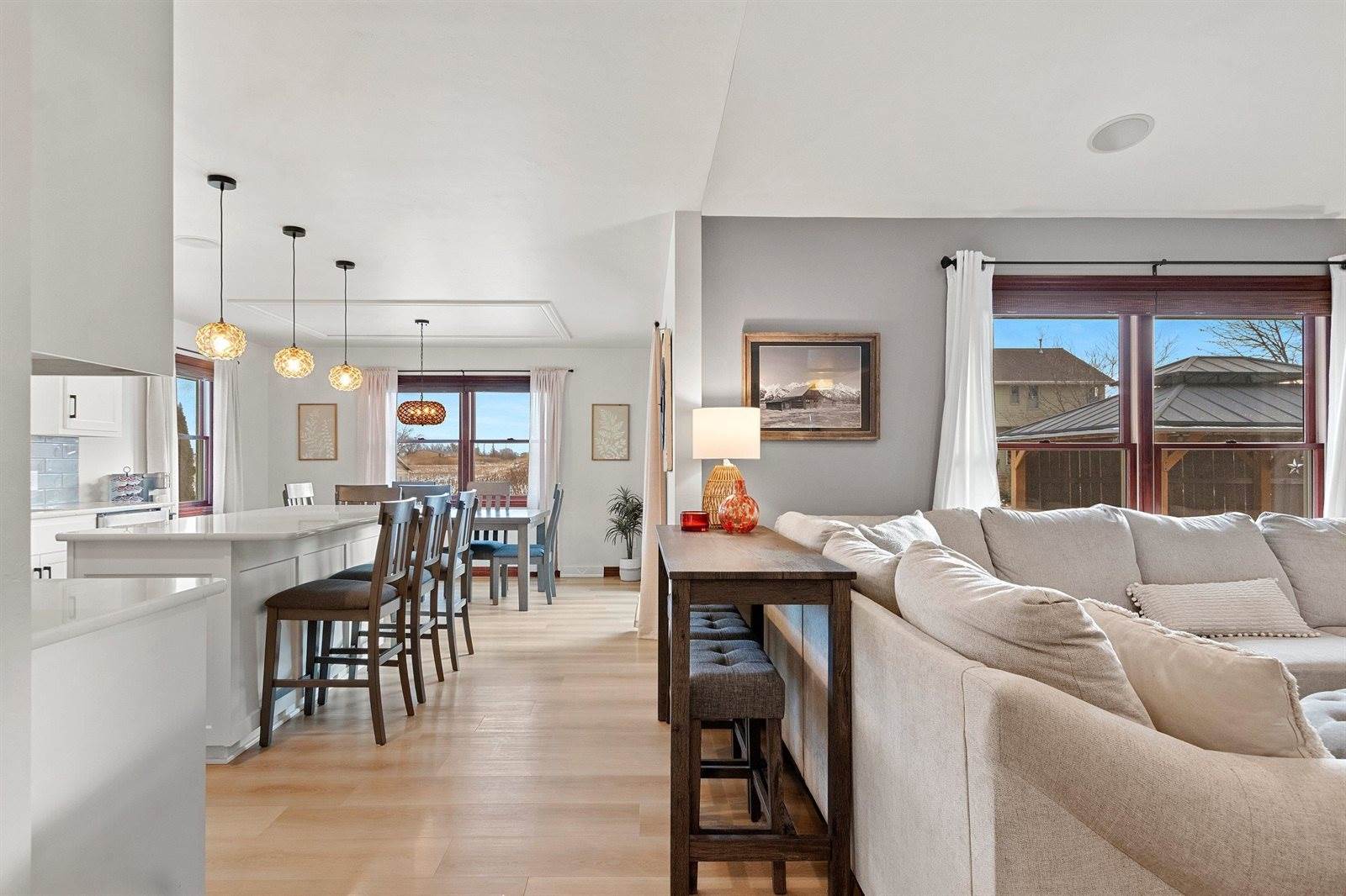 2141 Wheat Way, Green Bay, WI 54311