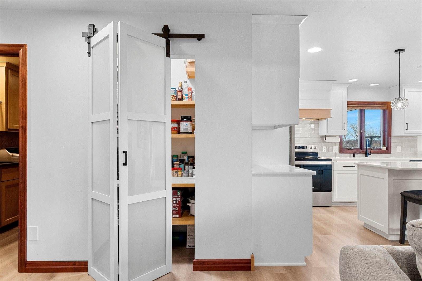 2141 Wheat Way, Green Bay, WI 54311