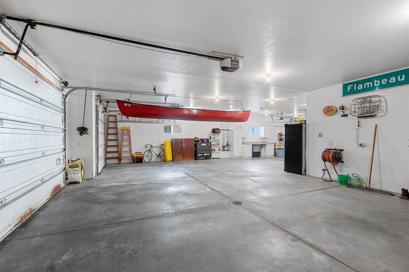 2141 Wheat Way, Green Bay, WI 54311