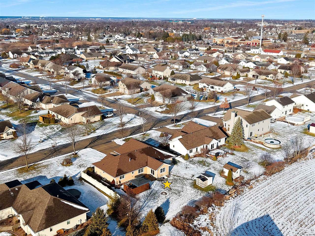 2141 Wheat Way, Green Bay, WI 54311