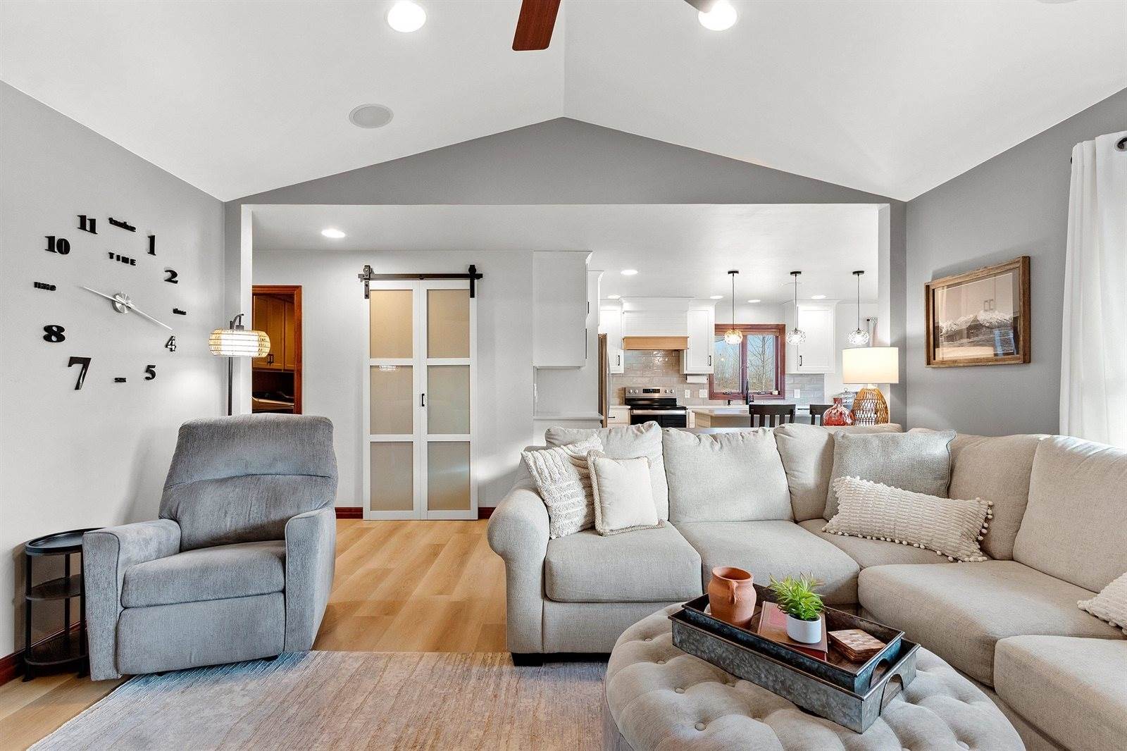 2141 Wheat Way, Green Bay, WI 54311