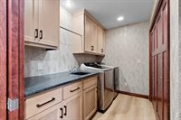 2141 Wheat Way, Green Bay, WI 54311