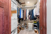 2141 Wheat Way, Green Bay, WI 54311