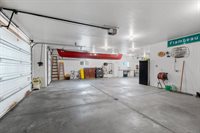 2141 Wheat Way, Green Bay, WI 54311