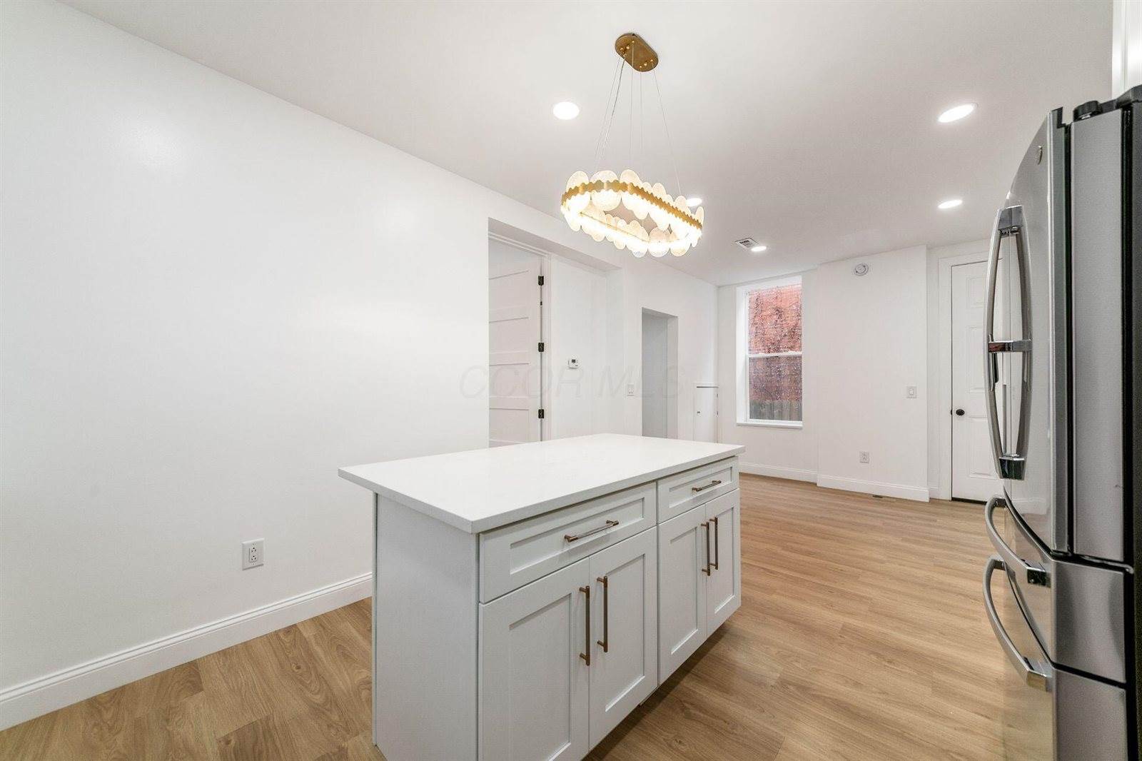 277 Miami Avenue, Columbus, OH 43203