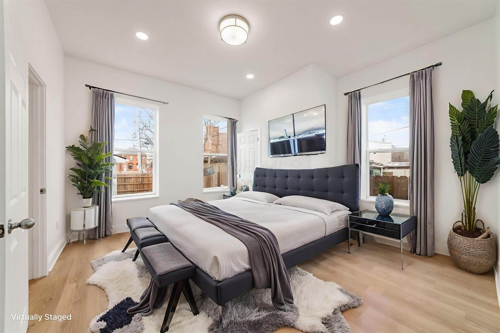 277 Miami Avenue, Columbus, OH 43203