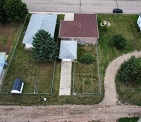 207 Roosevelt Avenue, Underwood, ND 58576
