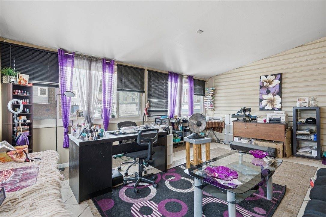 1500 Brinton Rd, Forest Hills Boro, PA 15221