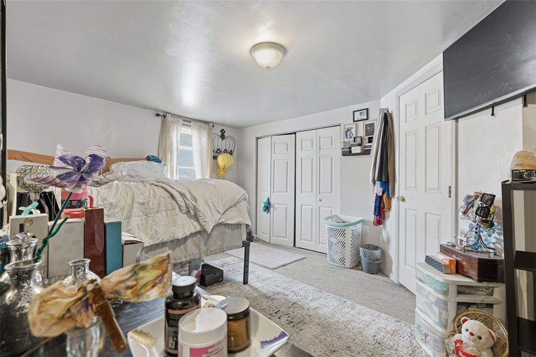 1500 Brinton Rd, Forest Hills Boro, PA 15221