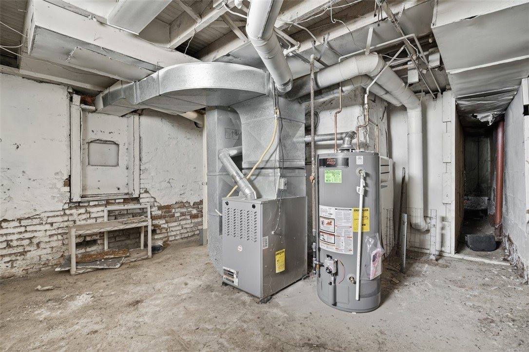 1500 Brinton Rd, Forest Hills Boro, PA 15221