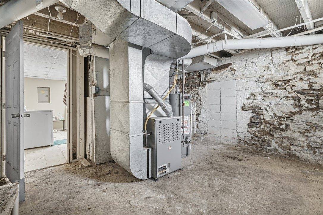 1500 Brinton Rd, Forest Hills Boro, PA 15221