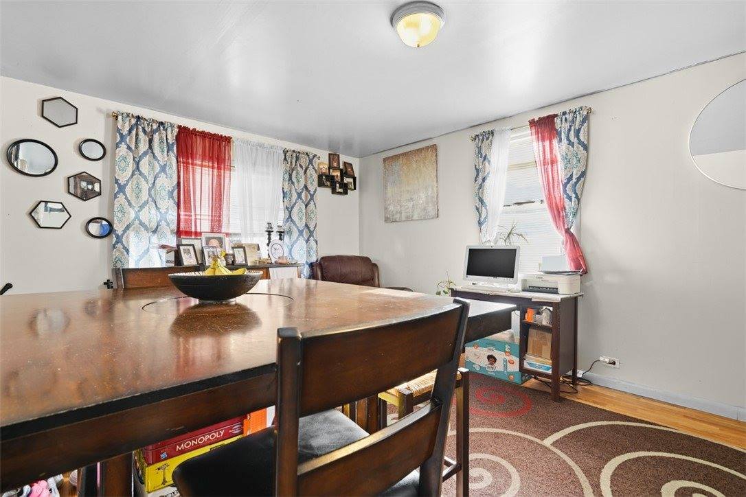 1500 Brinton Rd, Forest Hills Boro, PA 15221