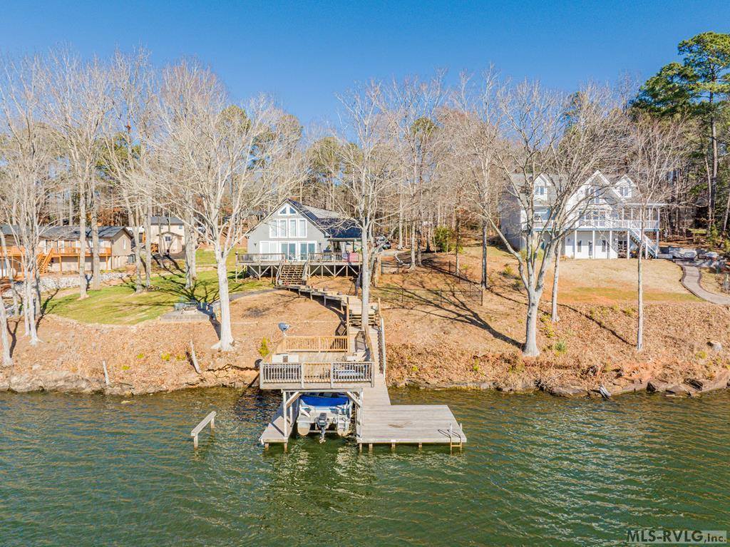 287 Lakeview Drive, Bracey, VA 23919