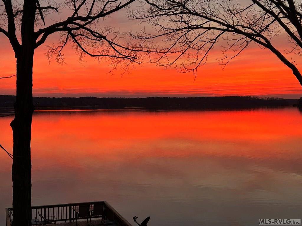 287 Lakeview Drive, Bracey, VA 23919