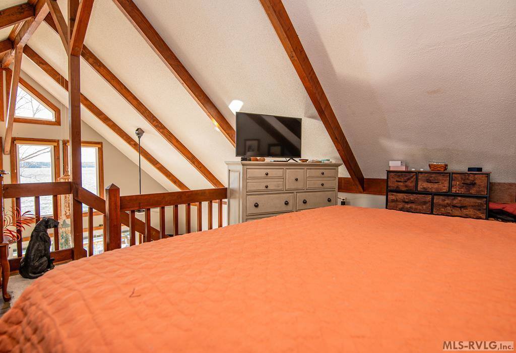 287 Lakeview Drive, Bracey, VA 23919