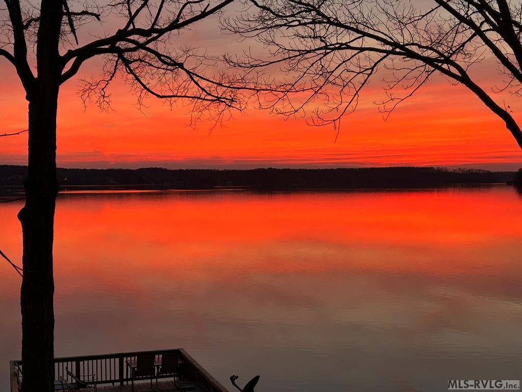 287 Lakeview Drive, Bracey, VA 23919