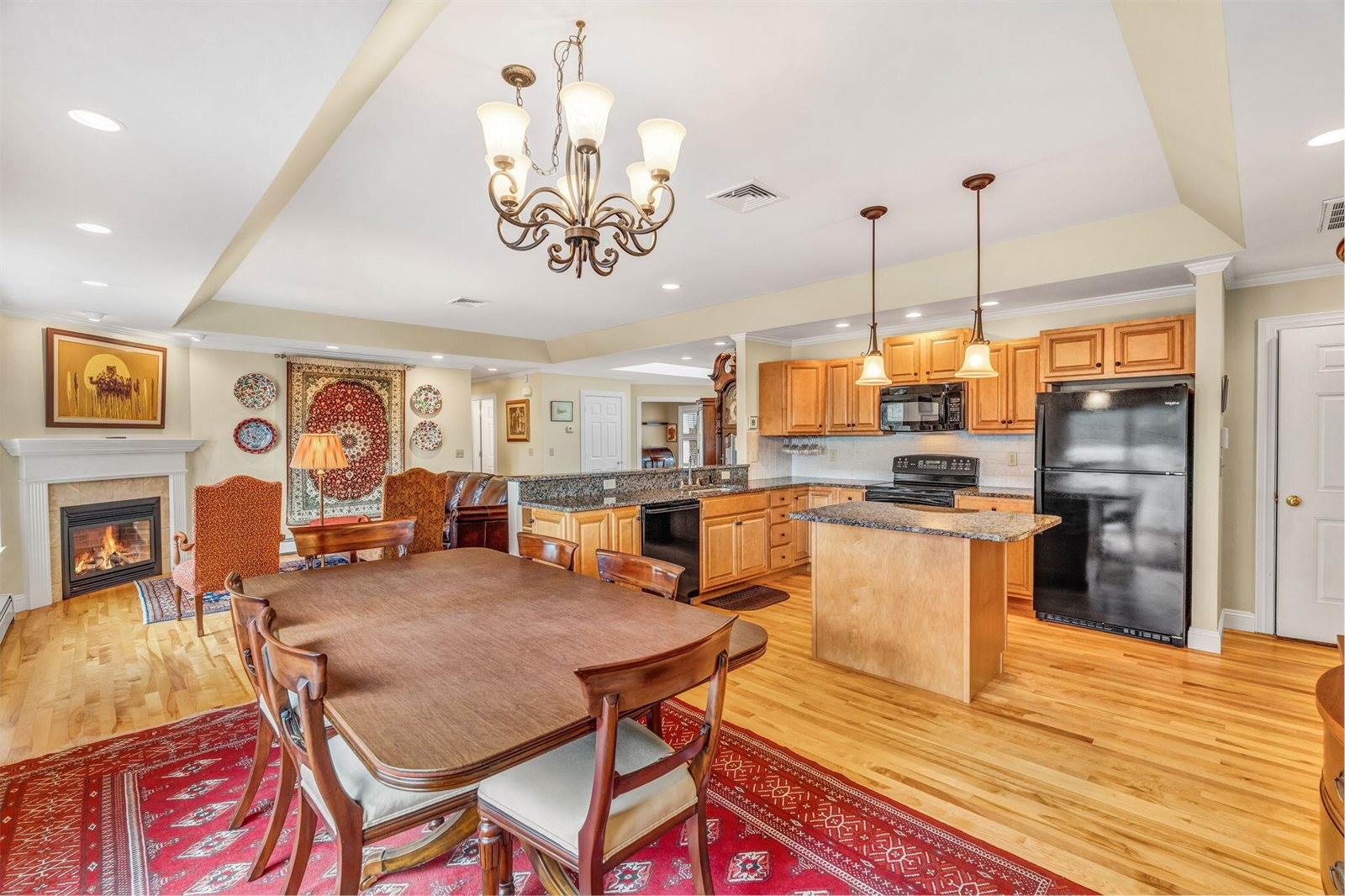 127 Chickadee Lane, Bangor, ME 04401