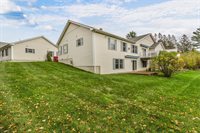 127 Chickadee Lane, Bangor, ME 04401