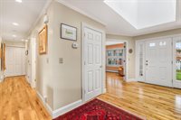 127 Chickadee Lane, Bangor, ME 04401