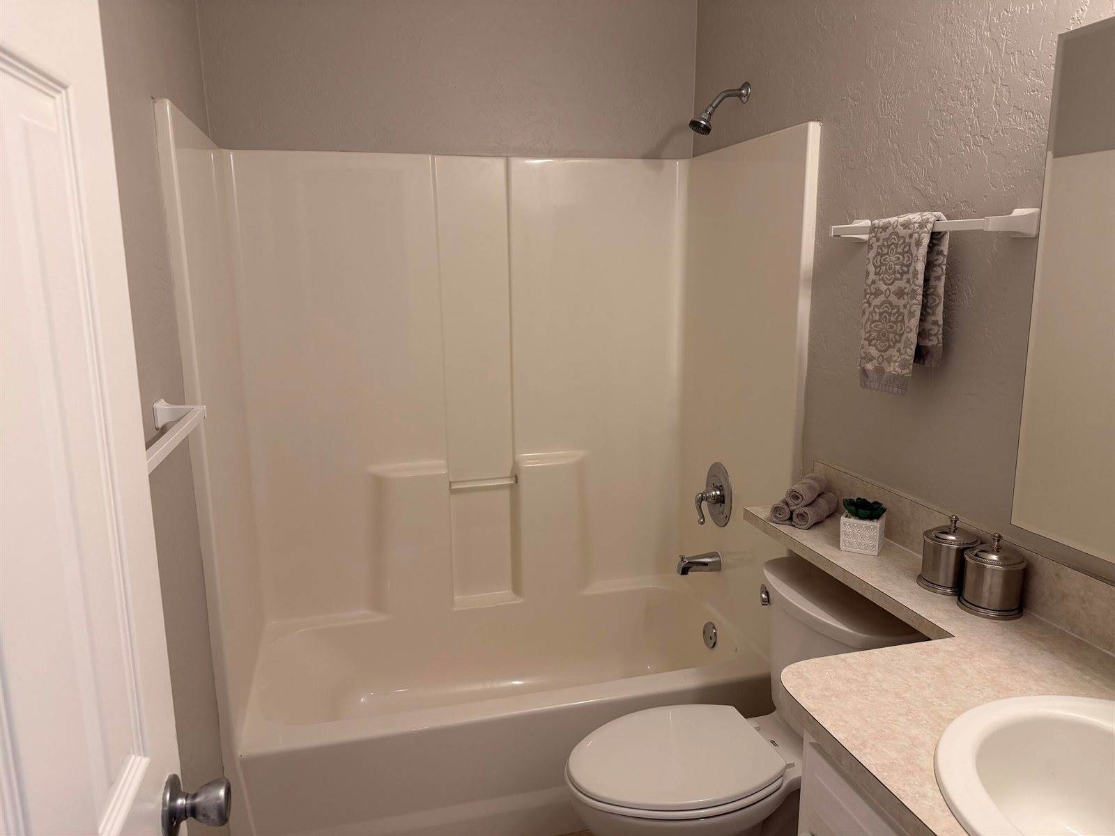 125 SE Millwood Terrace, Stuart, FL 34997