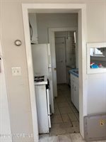 10 West Rutherford Lane, Lavallette, NJ 08735