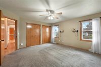 1225 Drews Drive, De Pere, WI 54115