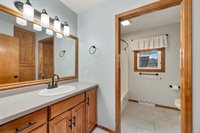 1225 Drews Drive, De Pere, WI 54115