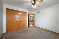 1225 Drews Drive, De Pere, WI 54115