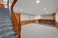 1225 Drews Drive, De Pere, WI 54115