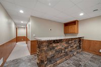 1225 Drews Drive, De Pere, WI 54115