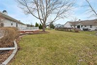 1225 Drews Drive, De Pere, WI 54115