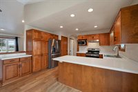 1225 Drews Drive, De Pere, WI 54115