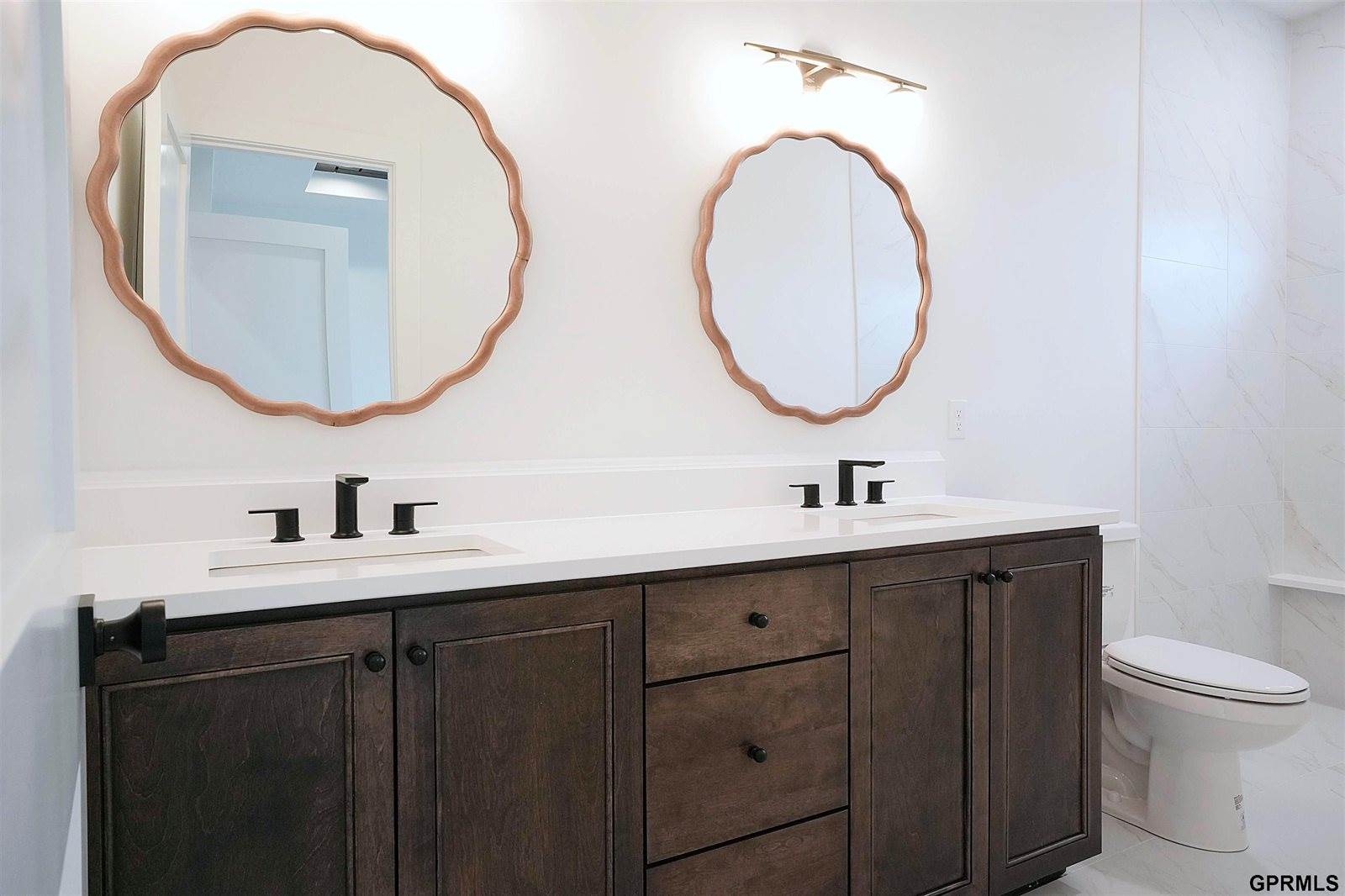 18104 Cooper Street, Gretna, NE 68028