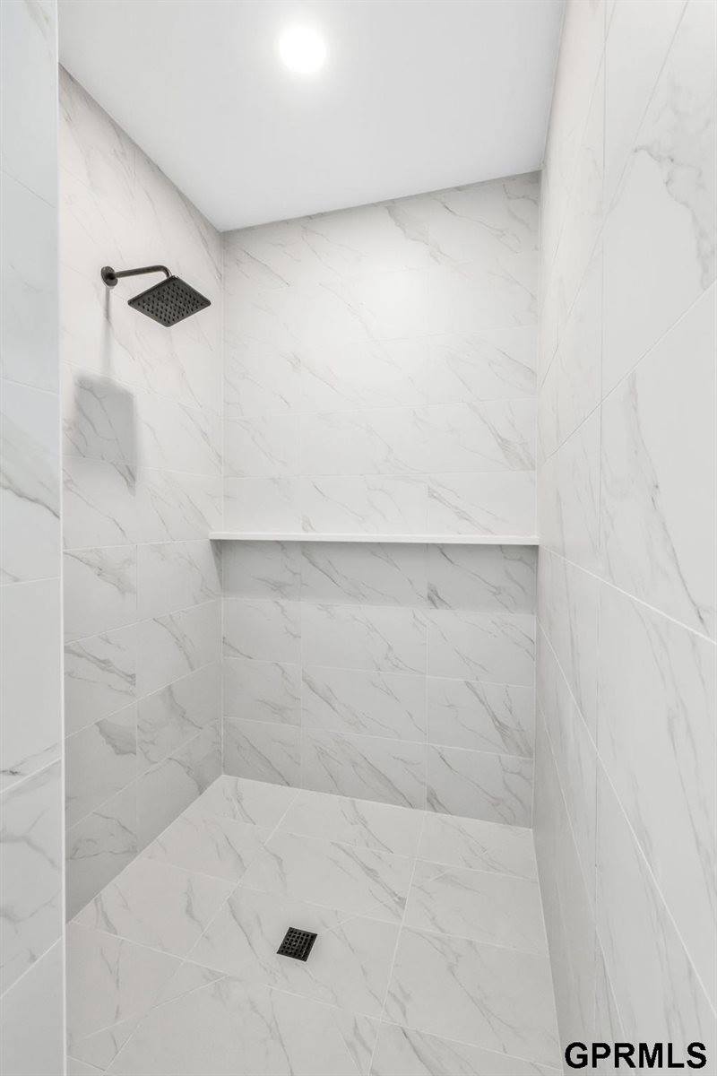 18108 Cooper Street, Gretna, NE 68028