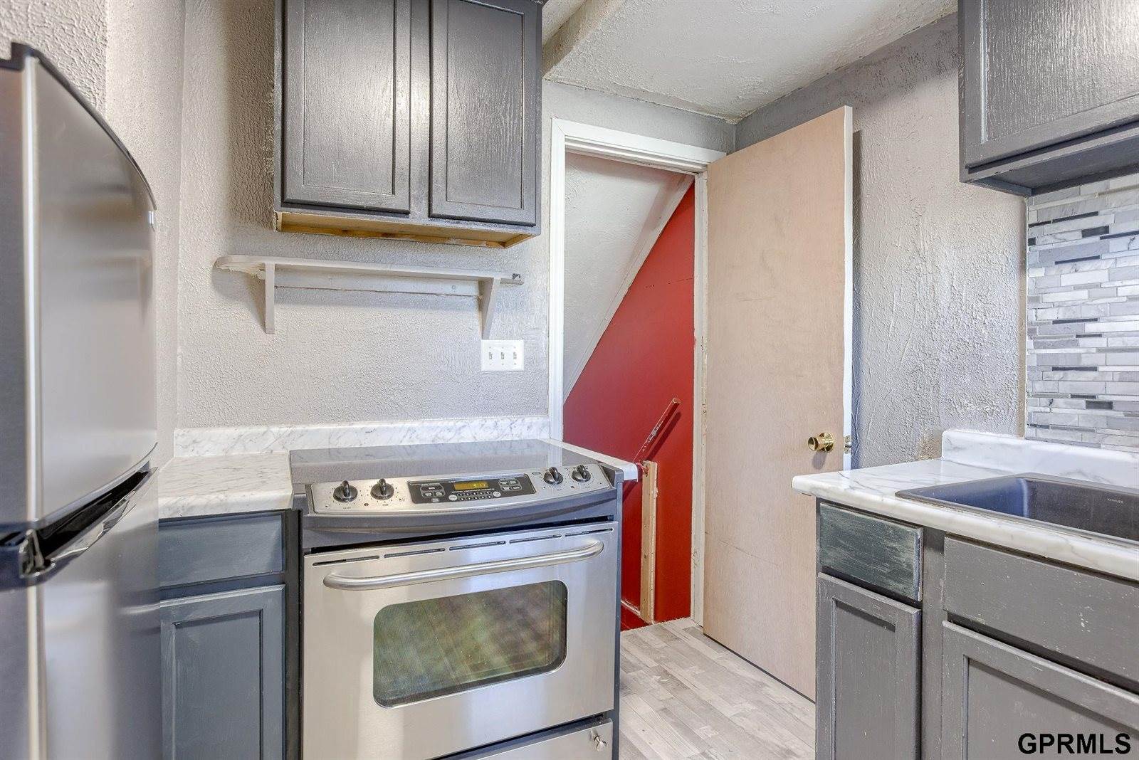 5818 North 24Th Street, Omaha, NE 68110