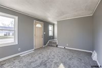 5818 North 24Th Street, Omaha, NE 68110