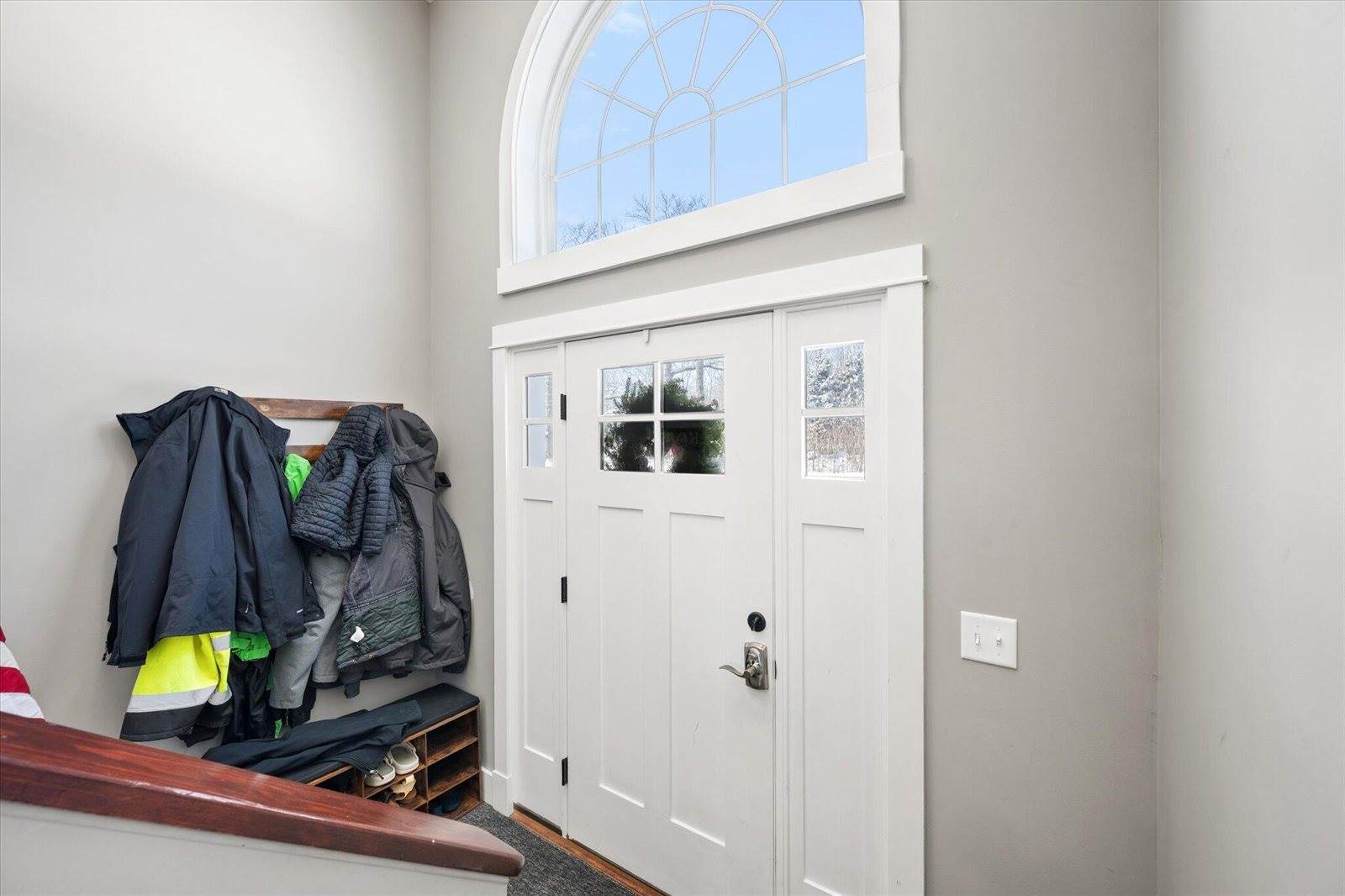 1197 Western Avenue, Hampden, ME 04444